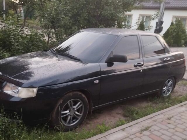 Черный ВАЗ 2110, объемом двигателя 1.6 л и пробегом 215 тыс. км за 2250 $, фото 4 на Automoto.ua