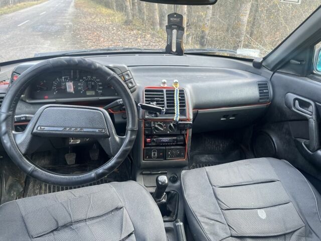 Чорний ВАЗ 2110, об'ємом двигуна 1.6 л та пробігом 333 тис. км за 800 $, фото 9 на Automoto.ua