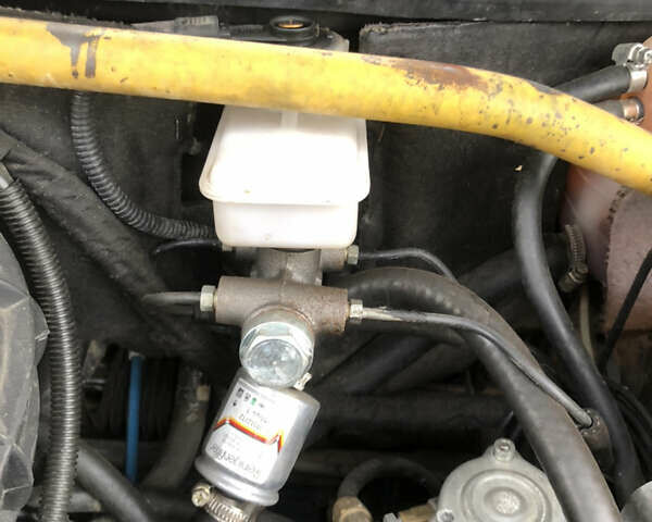 Чорний ВАЗ 2110, об'ємом двигуна 1.6 л та пробігом 220 тис. км за 2450 $, фото 22 на Automoto.ua