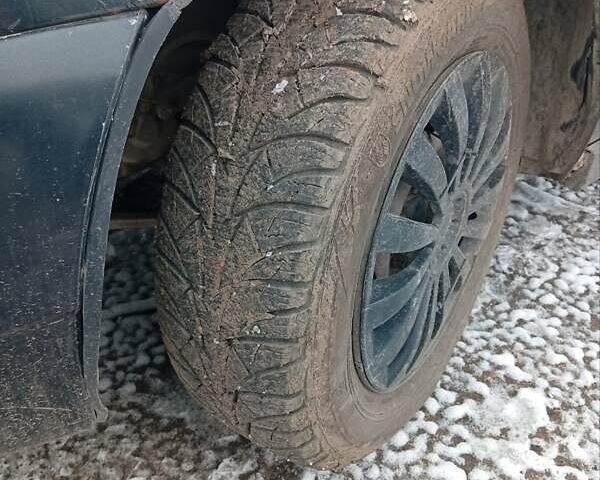 Чорний ВАЗ 2110, об'ємом двигуна 1.6 л та пробігом 199 тис. км за 1150 $, фото 1 на Automoto.ua