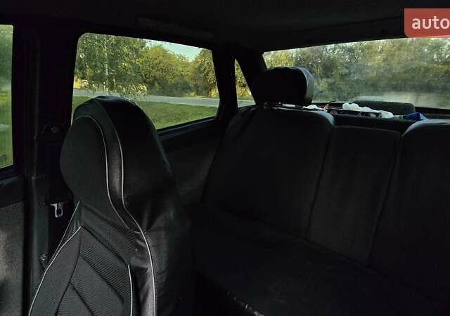 Чорний ВАЗ 2110, об'ємом двигуна 1.6 л та пробігом 348 тис. км за 2000 $, фото 12 на Automoto.ua