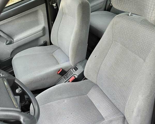 Черный ВАЗ 2110, объемом двигателя 1.6 л и пробегом 105 тыс. км за 2950 $, фото 18 на Automoto.ua