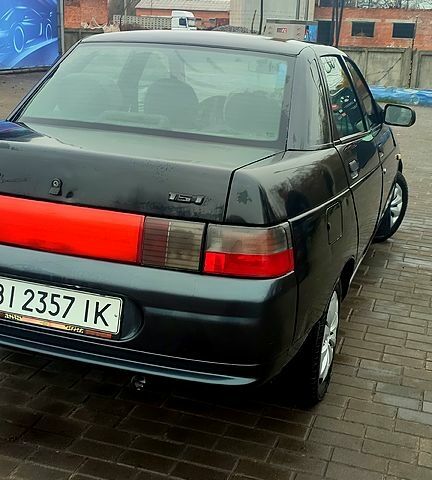 Черный ВАЗ 2110, объемом двигателя 1.6 л и пробегом 300 тыс. км за 1850 $, фото 2 на Automoto.ua