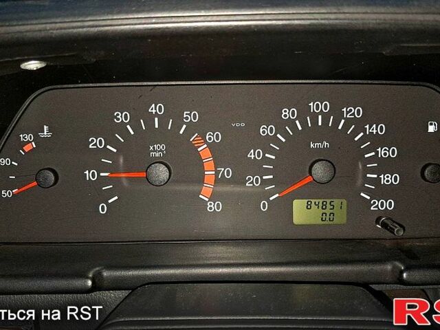 Черный ВАЗ 2110, объемом двигателя 1.6 л и пробегом 84 тыс. км за 3500 $, фото 4 на Automoto.ua