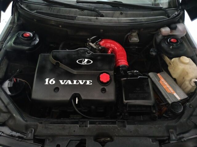 Чорний ВАЗ 2110, об'ємом двигуна 1.6 л та пробігом 200 тис. км за 1500 $, фото 2 на Automoto.ua