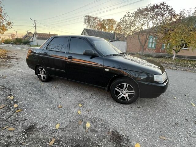 Черный ВАЗ 2110, объемом двигателя 1.6 л и пробегом 185 тыс. км за 1100 $, фото 1 на Automoto.ua