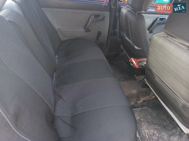 Черный ВАЗ 2110, объемом двигателя 1.6 л и пробегом 127 тыс. км за 2200 $, фото 12 на Automoto.ua