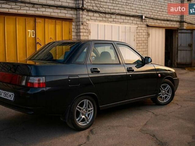 Чорний ВАЗ 2110, об'ємом двигуна 1.6 л та пробігом 250 тис. км за 2300 $, фото 3 на Automoto.ua