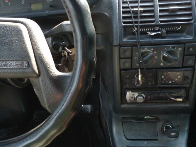 ВАЗ 2110 2007 в Луцке на Automoto.ua Черный ВАЗ 2110, объемом двигателя 1.6 л и пробегом 200 тыс. км за 1300 $, фото 4 на Automoto.ua