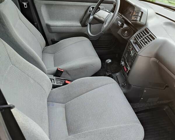 Черный ВАЗ 2110, объемом двигателя 1.6 л и пробегом 105 тыс. км за 2950 $, фото 19 на Automoto.ua