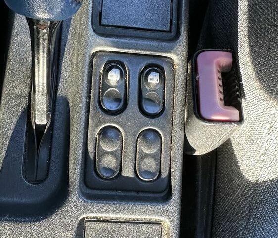 Черный ВАЗ 2110, объемом двигателя 1.6 л и пробегом 170 тыс. км за 1600 $, фото 17 на Automoto.ua