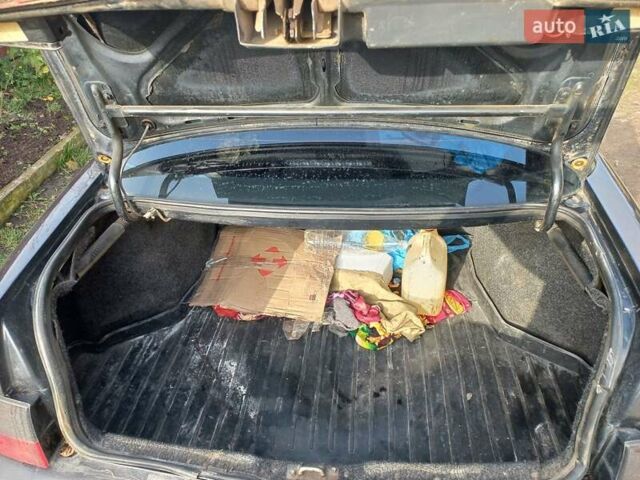 Черный ВАЗ 2110, объемом двигателя 1.6 л и пробегом 127 тыс. км за 2200 $, фото 13 на Automoto.ua