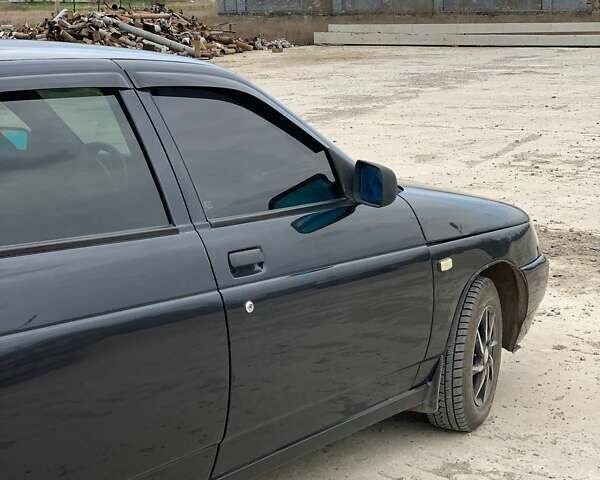 Чорний ВАЗ 2110, об'ємом двигуна 1.6 л та пробігом 200 тис. км за 2200 $, фото 6 на Automoto.ua