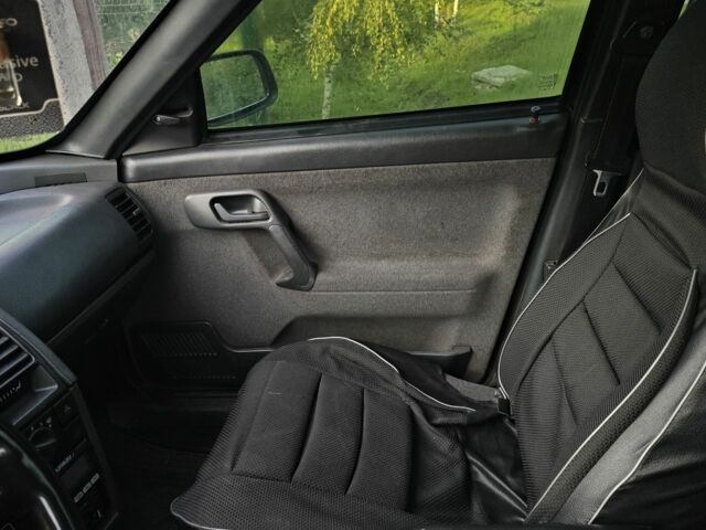 Черный ВАЗ 2110, объемом двигателя 1.6 л и пробегом 348 тыс. км за 2000 $, фото 10 на Automoto.ua