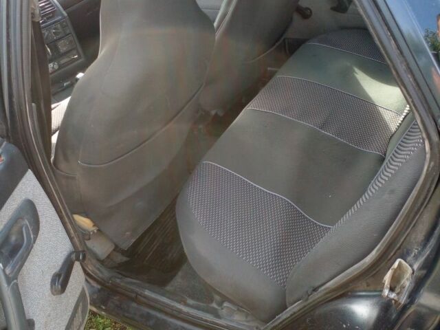 ВАЗ 2110 2007 в Луцке на Automoto.ua Черный ВАЗ 2110, объемом двигателя 1.6 л и пробегом 200 тыс. км за 1300 $, фото 5 на Automoto.ua