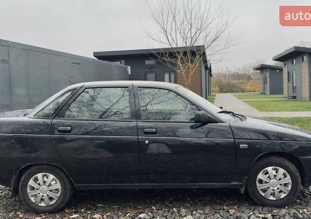 Черный ВАЗ 2110, объемом двигателя 1.6 л и пробегом 104 тыс. км за 1700 $, фото 1 на Automoto.ua