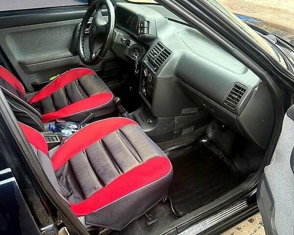 Черный ВАЗ 2110, объемом двигателя 1.6 л и пробегом 90 тыс. км за 2200 $, фото 5 на Automoto.ua