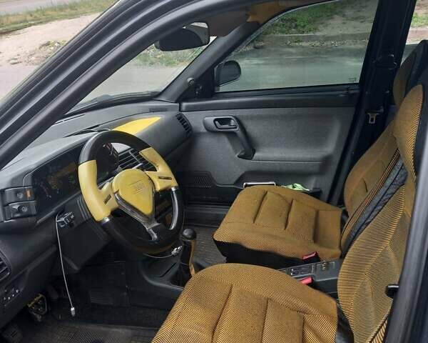 Чорний ВАЗ 2110, об'ємом двигуна 0 л та пробігом 170 тис. км за 1769 $, фото 3 на Automoto.ua