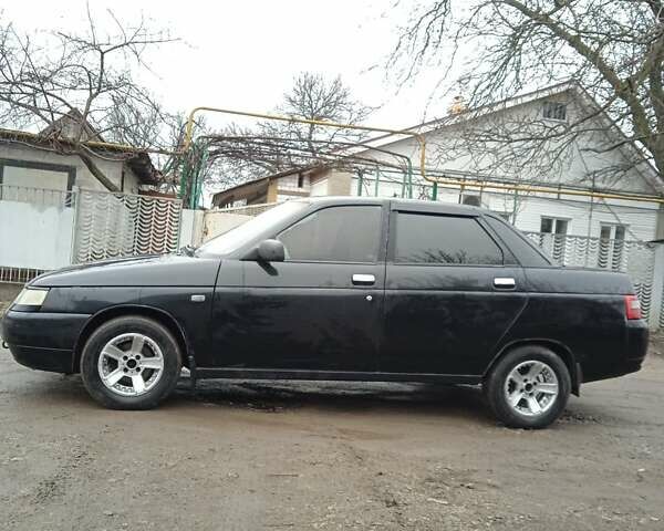 Чорний ВАЗ 2110, об'ємом двигуна 1.6 л та пробігом 214 тис. км за 2000 $, фото 6 на Automoto.ua