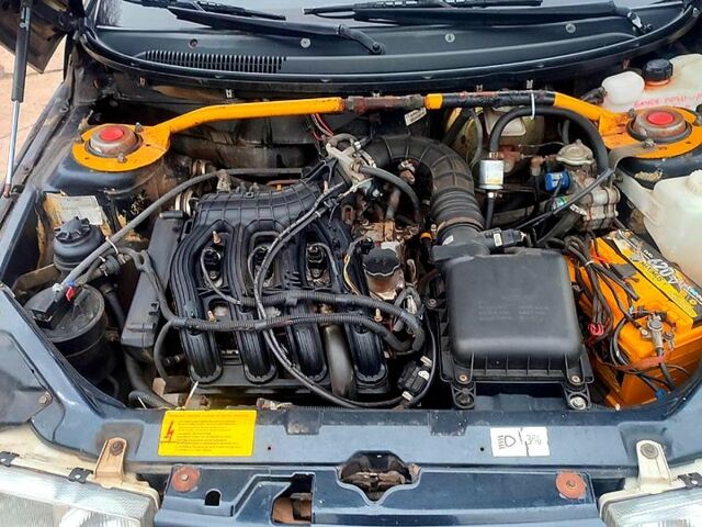 Чорний ВАЗ 2110, об'ємом двигуна 1.6 л та пробігом 261 тис. км за 1800 $, фото 6 на Automoto.ua