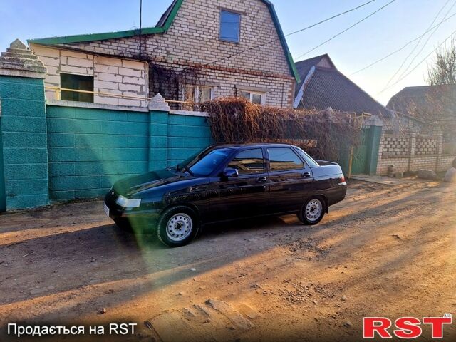 Черный ВАЗ 2110, объемом двигателя 1.6 л и пробегом 190 тыс. км за 2300 $, фото 3 на Automoto.ua