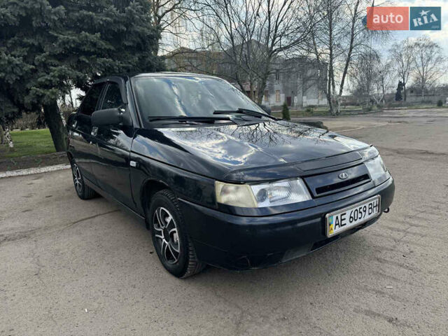 Черный ВАЗ 2110, объемом двигателя 1.6 л и пробегом 300 тыс. км за 1650 $, фото 1 на Automoto.ua