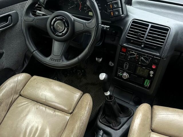 Чорний ВАЗ 2110, об'ємом двигуна 1.6 л та пробігом 350 тис. км за 1350 $, фото 8 на Automoto.ua