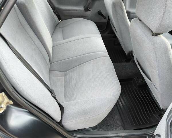 Черный ВАЗ 2110, объемом двигателя 1.6 л и пробегом 105 тыс. км за 2950 $, фото 23 на Automoto.ua