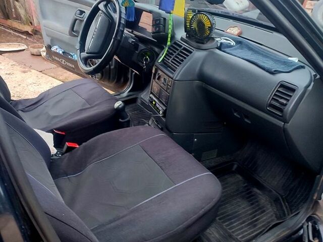 Чорний ВАЗ 2110, об'ємом двигуна 1.6 л та пробігом 261 тис. км за 1800 $, фото 5 на Automoto.ua