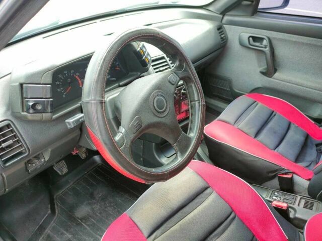 Черный ВАЗ 2110, объемом двигателя 1.6 л и пробегом 90 тыс. км за 1850 $, фото 3 на Automoto.ua