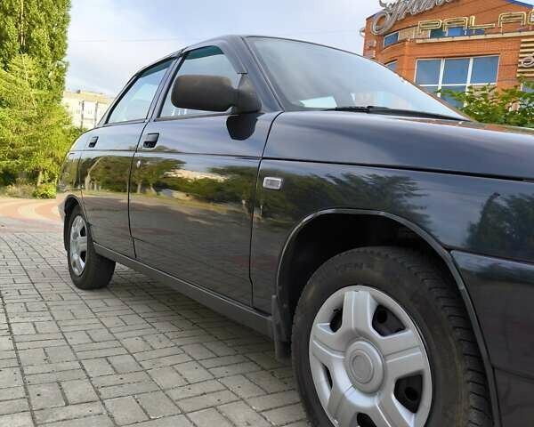 Черный ВАЗ 2110, объемом двигателя 1.6 л и пробегом 105 тыс. км за 2950 $, фото 6 на Automoto.ua