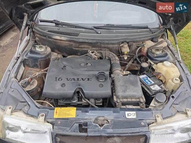Черный ВАЗ 2110, объемом двигателя 1.6 л и пробегом 220 тыс. км за 1600 $, фото 4 на Automoto.ua