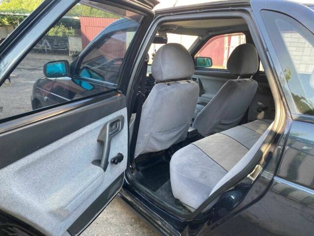 Чорний ВАЗ 2110, об'ємом двигуна 1.6 л та пробігом 160 тис. км за 2200 $, фото 9 на Automoto.ua