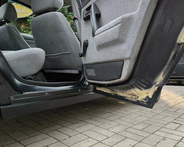 Черный ВАЗ 2110, объемом двигателя 1.6 л и пробегом 105 тыс. км за 2950 $, фото 25 на Automoto.ua