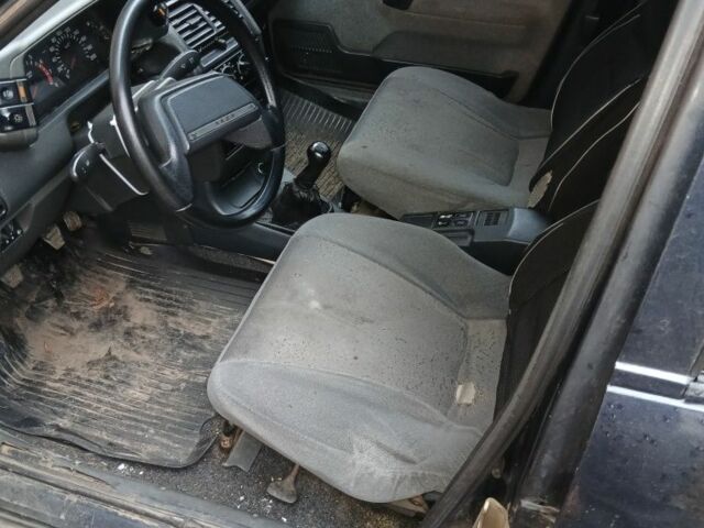 Чорний ВАЗ 2110, об'ємом двигуна 1.6 л та пробігом 150 тис. км за 738 $, фото 3 на Automoto.ua