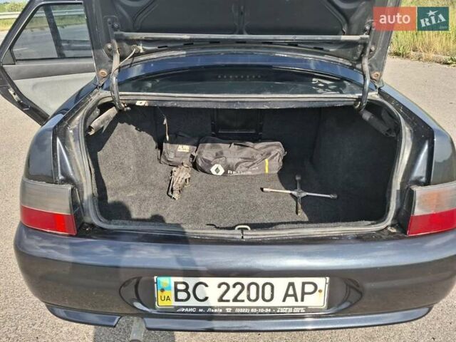 Чорний ВАЗ 2110, об'ємом двигуна 1.6 л та пробігом 166 тис. км за 2000 $, фото 8 на Automoto.ua
