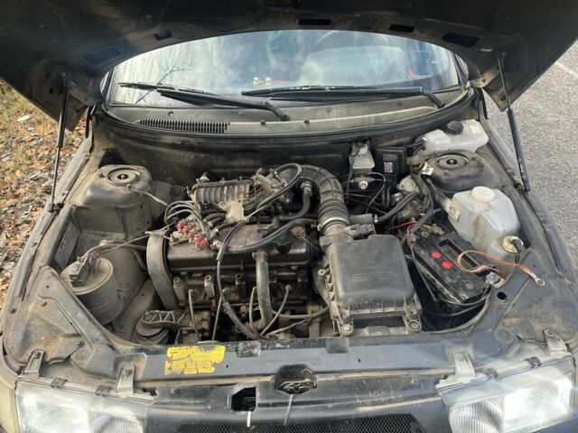 Чорний ВАЗ 2110, об'ємом двигуна 1.6 л та пробігом 333 тис. км за 800 $, фото 5 на Automoto.ua