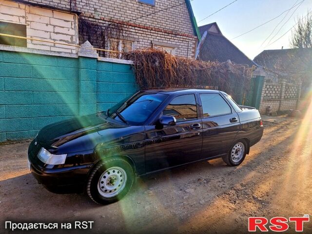 Черный ВАЗ 2110, объемом двигателя 1.6 л и пробегом 190 тыс. км за 2300 $, фото 2 на Automoto.ua
