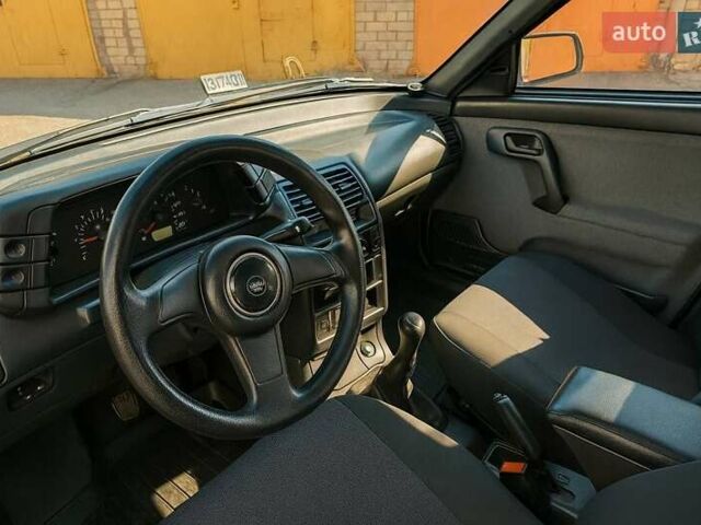 Чорний ВАЗ 2110, об'ємом двигуна 1.6 л та пробігом 250 тис. км за 2300 $, фото 8 на Automoto.ua