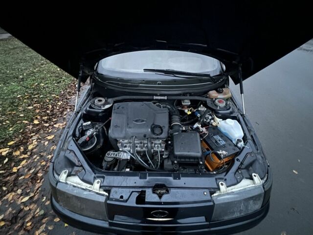 Чорний ВАЗ 2110, об'ємом двигуна 1.6 л та пробігом 177 тис. км за 1250 $, фото 7 на Automoto.ua