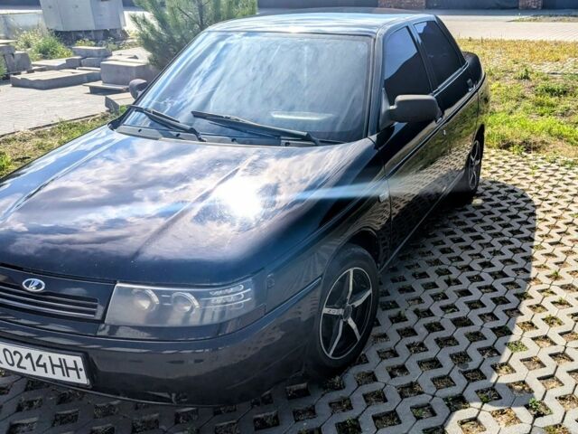 Черный ВАЗ 2110, объемом двигателя 1.6 л и пробегом 197 тыс. км за 2100 $, фото 1 на Automoto.ua