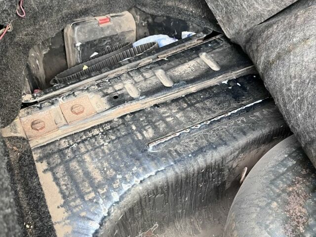 Чорний ВАЗ 2110, об'ємом двигуна 1.6 л та пробігом 222 тис. км за 1900 $, фото 11 на Automoto.ua