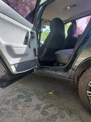 Чорний ВАЗ 2110, об'ємом двигуна 1.6 л та пробігом 182 тис. км за 2150 $, фото 22 на Automoto.ua