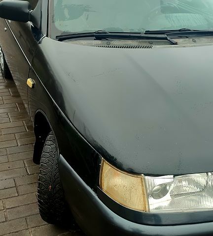 Черный ВАЗ 2110, объемом двигателя 1.6 л и пробегом 300 тыс. км за 1850 $, фото 1 на Automoto.ua