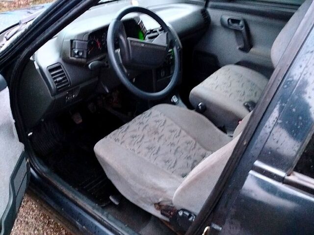 Черный ВАЗ 2110, объемом двигателя 1.6 л и пробегом 123 тыс. км за 1500 $, фото 2 на Automoto.ua