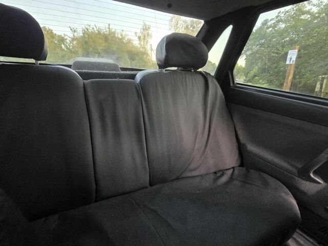 Черный ВАЗ 2110, объемом двигателя 1.6 л и пробегом 348 тыс. км за 2000 $, фото 8 на Automoto.ua