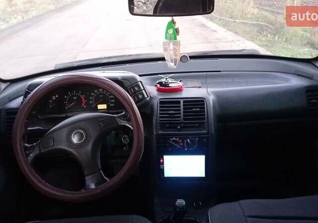 Черный ВАЗ 2110, объемом двигателя 1.6 л и пробегом 222 тыс. км за 2000 $, фото 10 на Automoto.ua