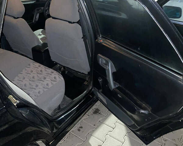 Чорний ВАЗ 2110, об'ємом двигуна 1.6 л та пробігом 250 тис. км за 1600 $, фото 4 на Automoto.ua