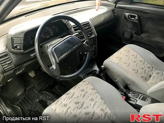 Черный ВАЗ 2110, объемом двигателя 1.6 л и пробегом 160 тыс. км за 1700 $, фото 12 на Automoto.ua