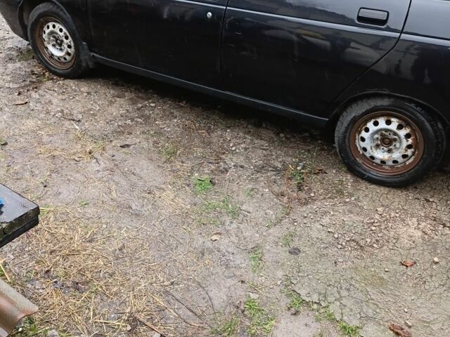 Черный ВАЗ 2110, объемом двигателя 0 л и пробегом 2 тыс. км за 1700 $, фото 2 на Automoto.ua